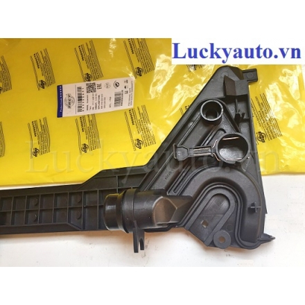 Giá nhựa két nước BMW 318i đời 2004_ 17111436251